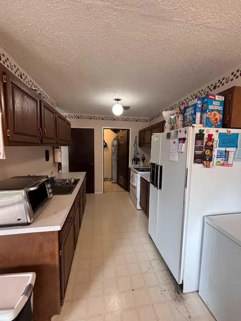 5 Acadia Road W Lethbridge AB T1K 4C1