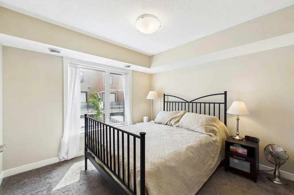 220 Livingston Common NE Calgary AB T3P 1K1