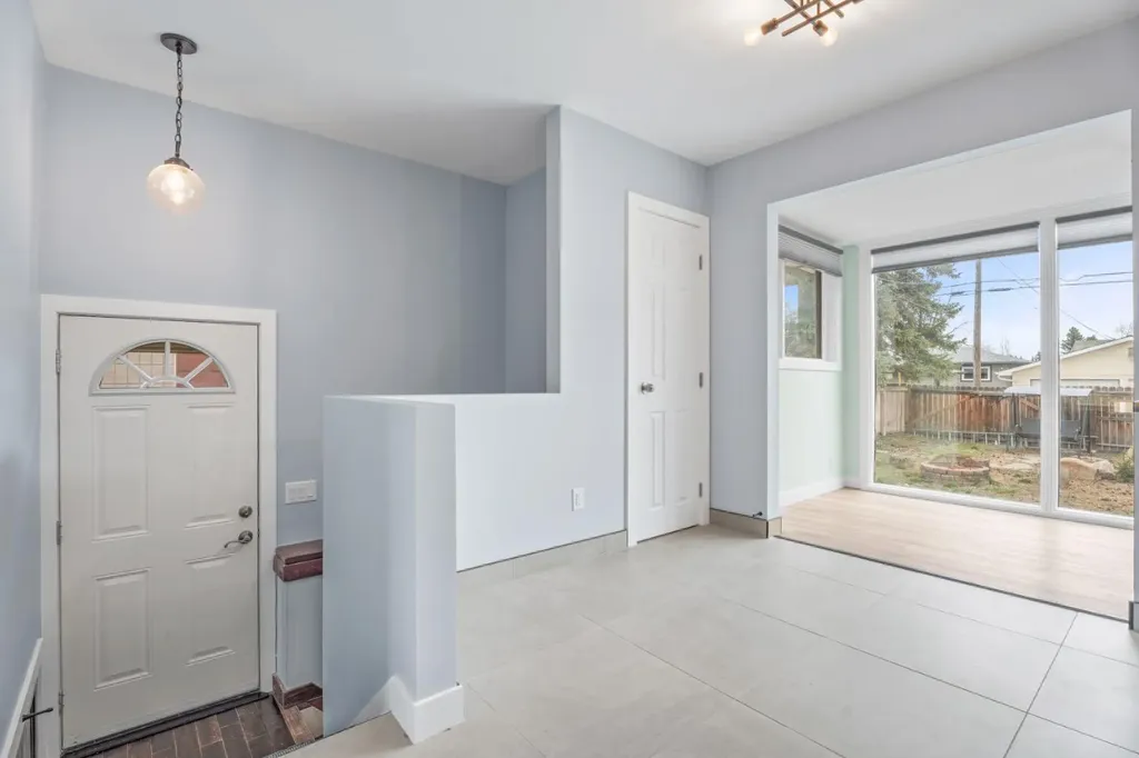 9408 5 Street SE Calgary AB T2J 1K5