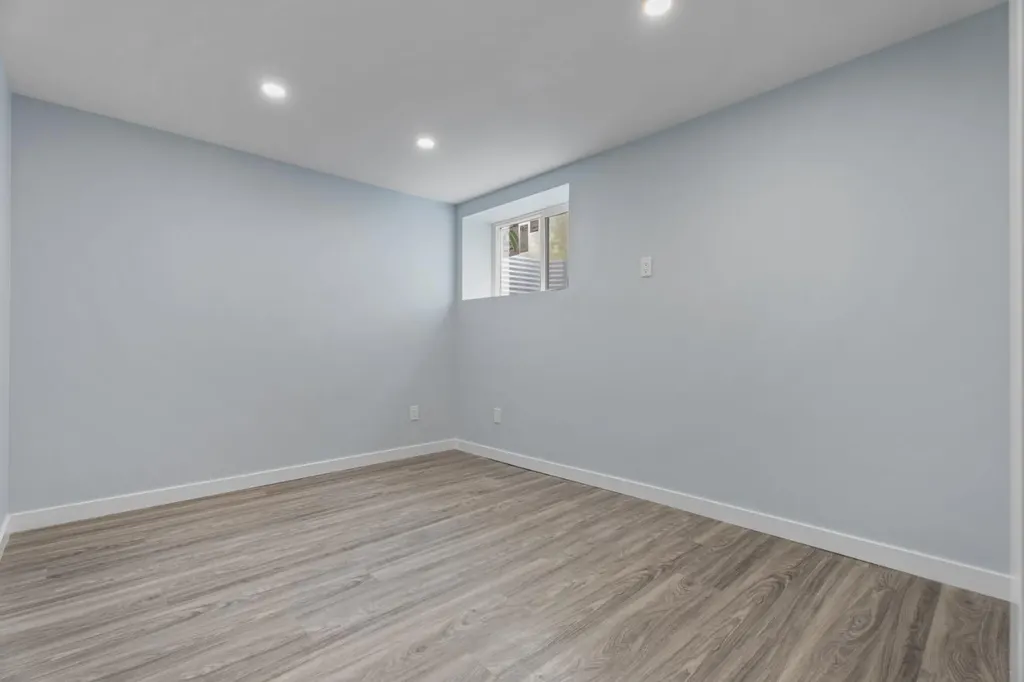 9408 5 Street SE Calgary AB T2J 1K5