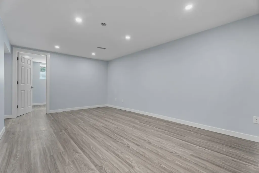 9408 5 Street SE Calgary AB T2J 1K5