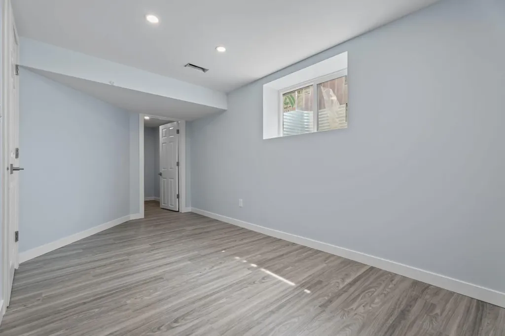 9408 5 Street SE Calgary AB T2J 1K5