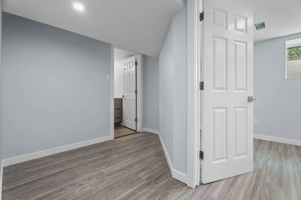 9408 5 Street SE Calgary AB T2J 1K5