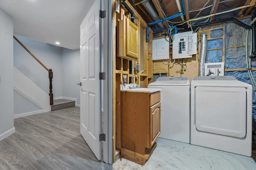 9408 5 Street SE Calgary AB T2J 1K5