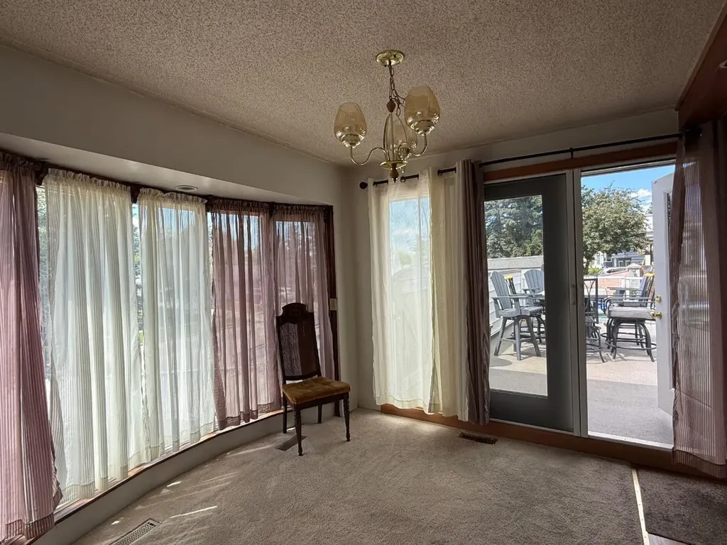 6803 Dalmeny Gate NW Calgary AB T3A 1T5