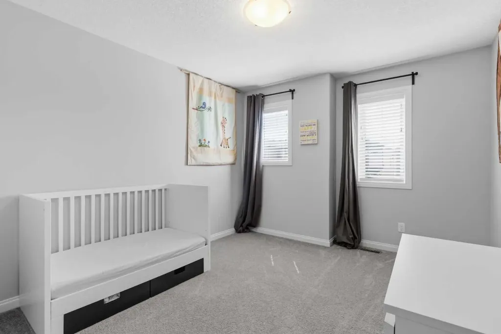 283 Nolanhurst Crescent NW Calgary AB T3R 0Z6