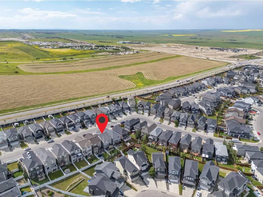 283 Nolanhurst Crescent NW Calgary AB T3R 0Z6