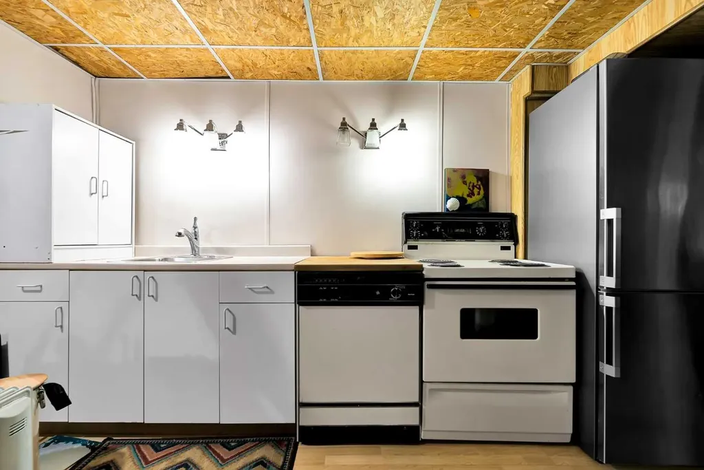 3722 Dover Ridge Drive SE Calgary AB T2B2C8