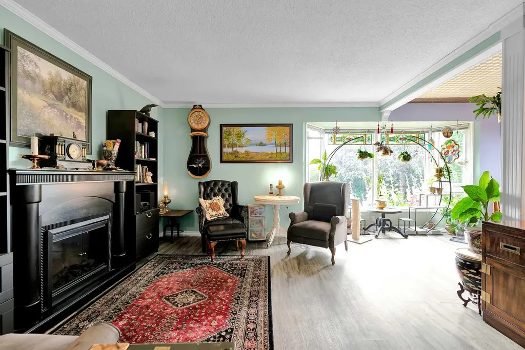 3722 Dover Ridge Drive SE Calgary AB T2B2C8