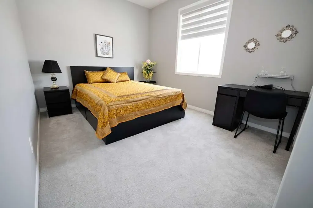 163 Cityside Park NE Calgary AB T3N 1P2