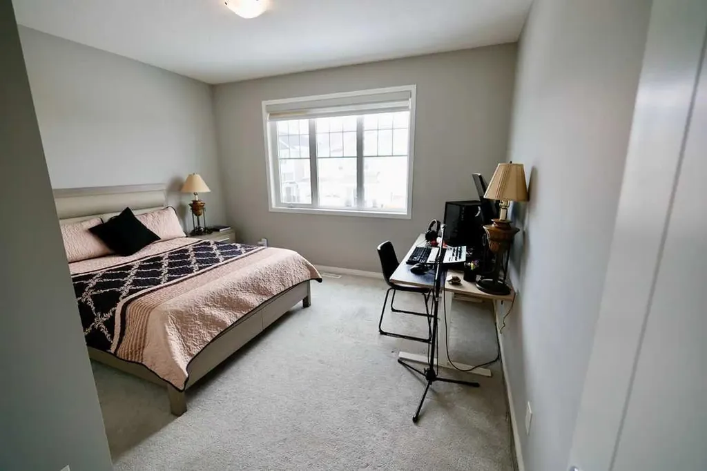 163 Cityside Park NE Calgary AB T3N 1P2
