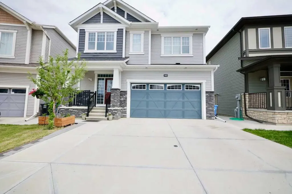 163 Cityside Park NE Calgary AB T3N 1P2