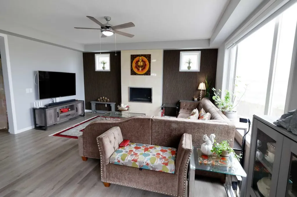 163 Cityside Park NE Calgary AB T3N 1P2
