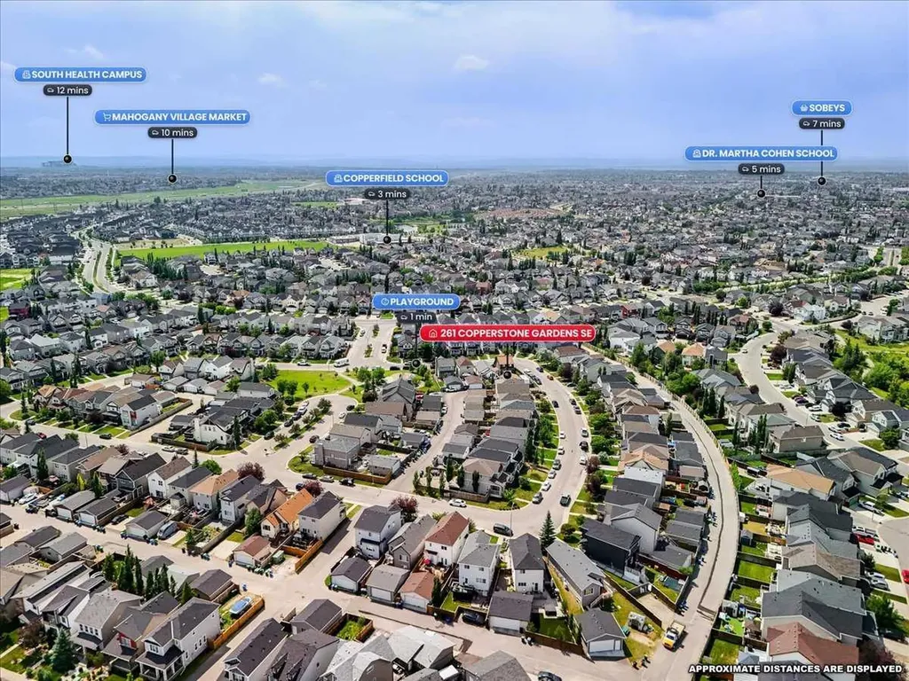 261 Copperstone Gardens SE Calgary AB T2Z 0L2