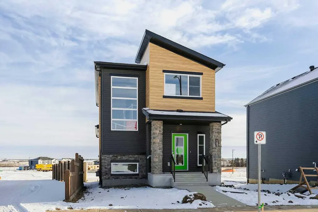 235 Heartwood Grove SE Calgary AB T3M2K1