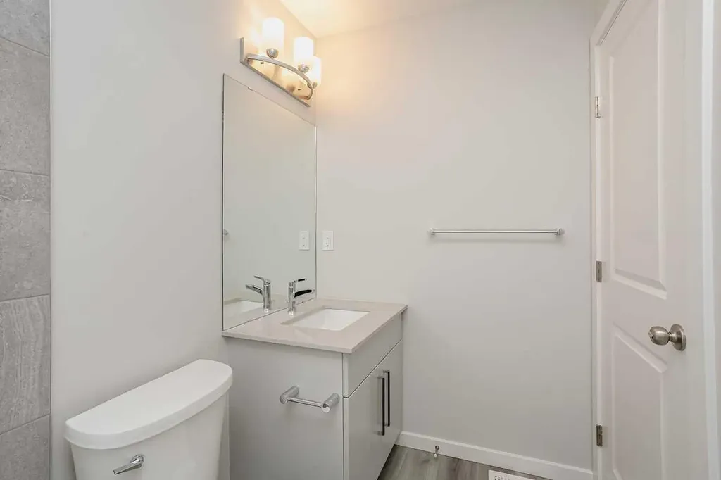 235 Heartwood Grove SE Calgary AB T3M2K1
