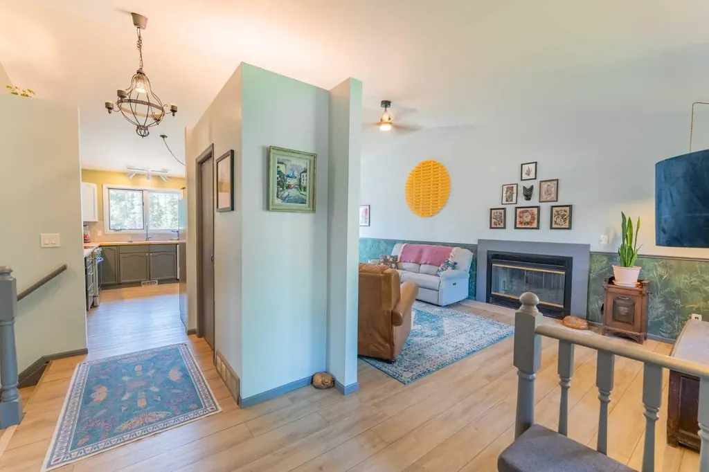 213 Lady Macdonald Drive Canmore AB T1W1H2