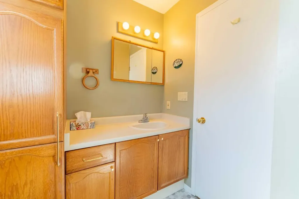 213 Lady Macdonald Drive Canmore AB T1W1H2