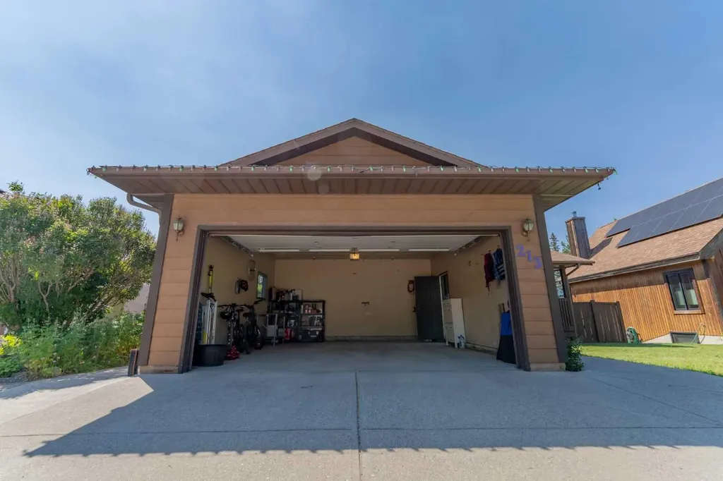213 Lady Macdonald Drive Canmore AB T1W1H2