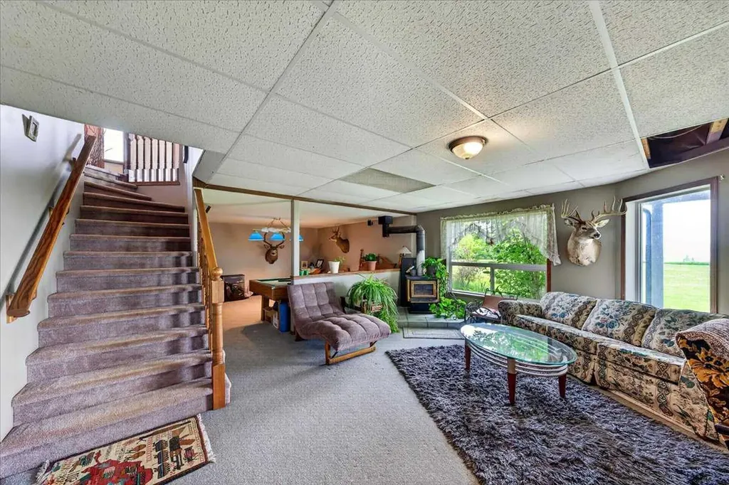32442 Range Road 40 Rural Mountain View County AB T4H4C3