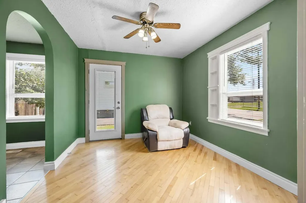 5108 54 Street Lloydminster AB T9V 0S1