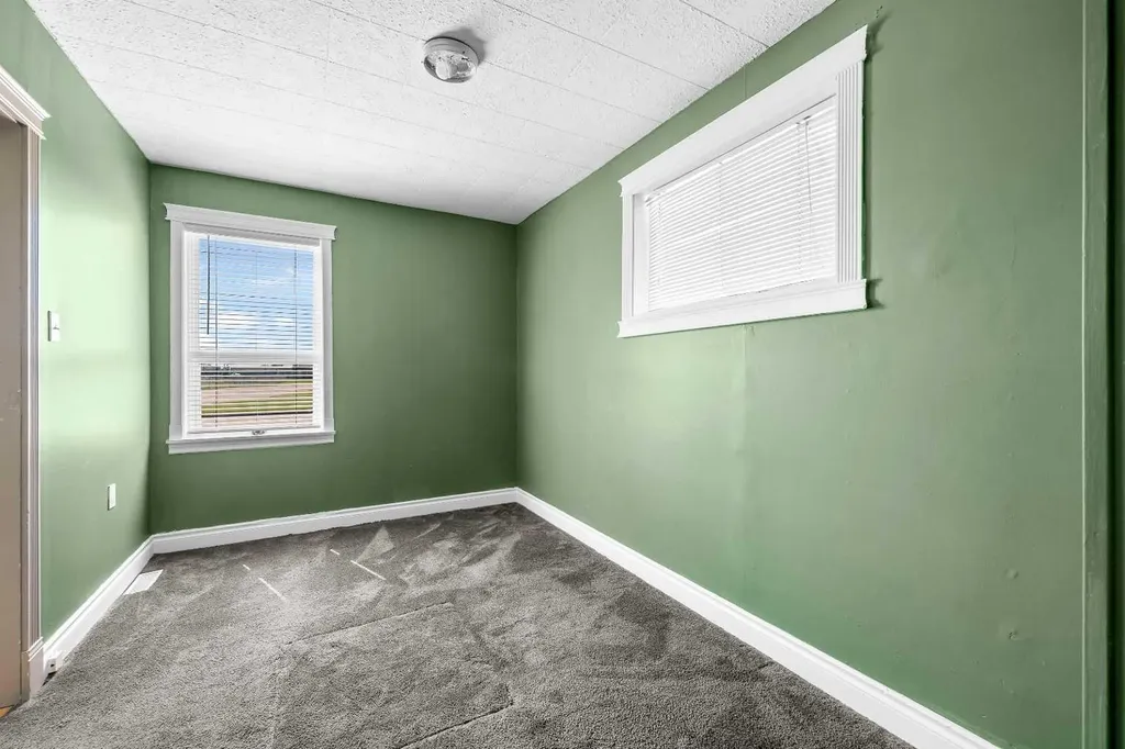 5108 54 Street Lloydminster AB T9V 0S1