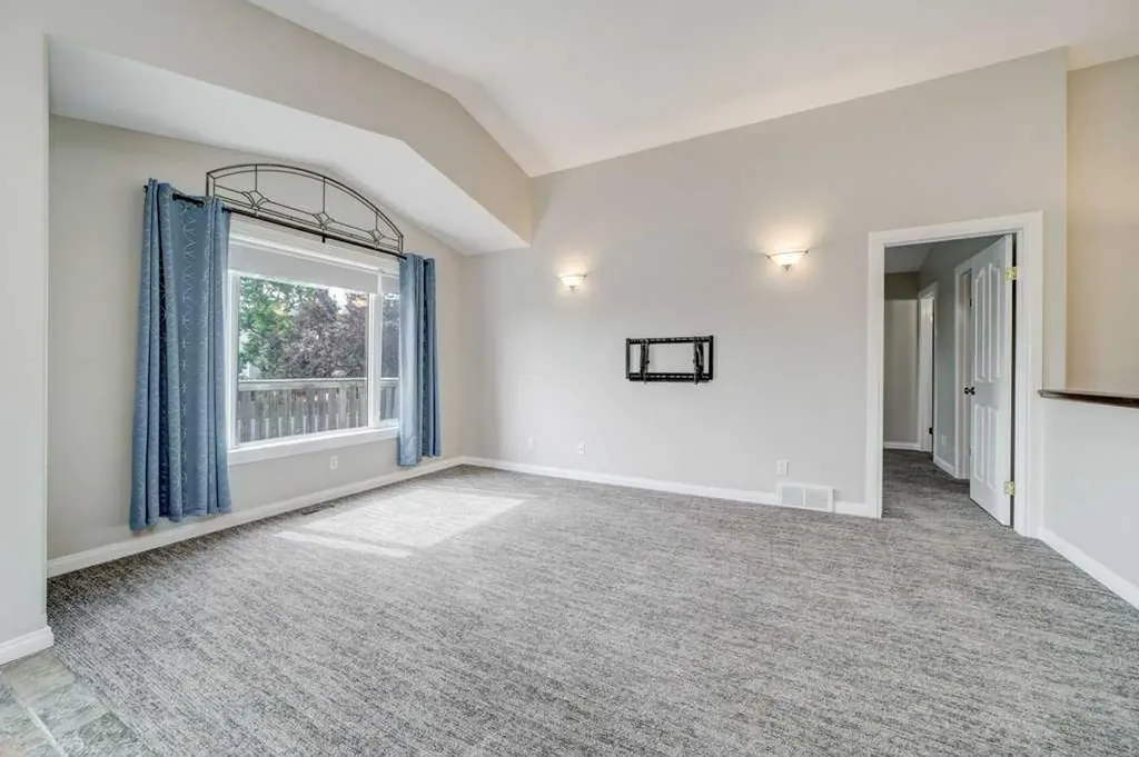 187 Cowichan Court W Lethbridge AB T1K 7T7