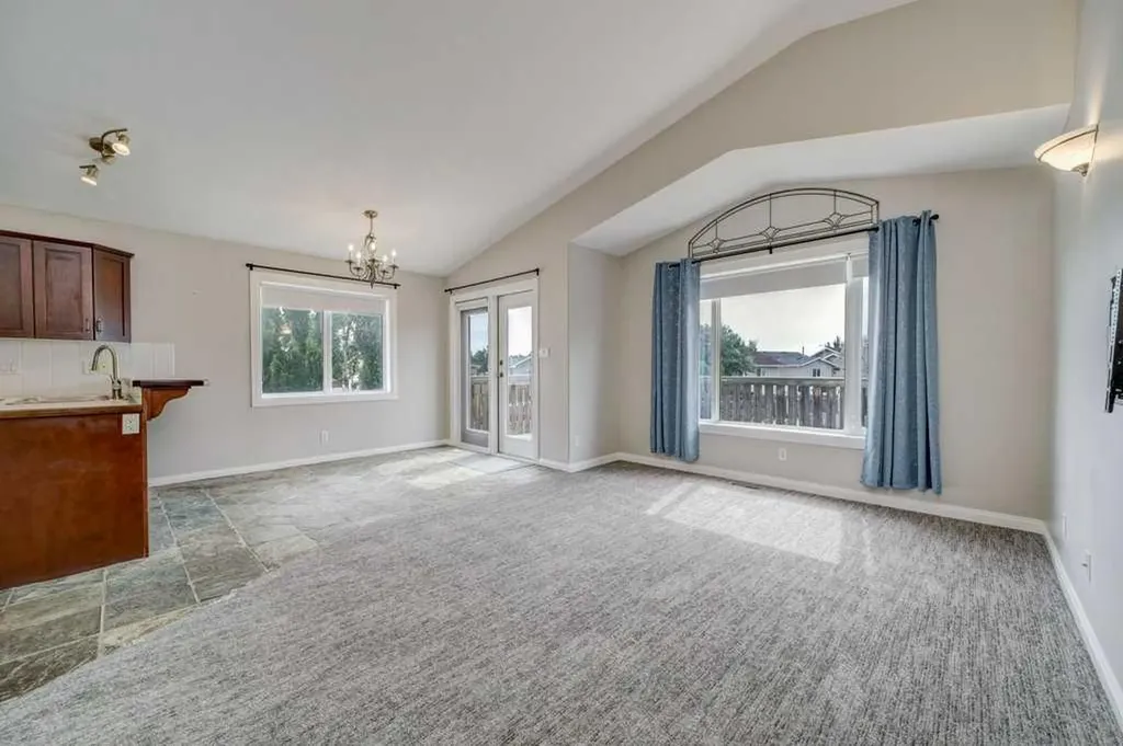 187 Cowichan Court W Lethbridge AB T1K 7T7