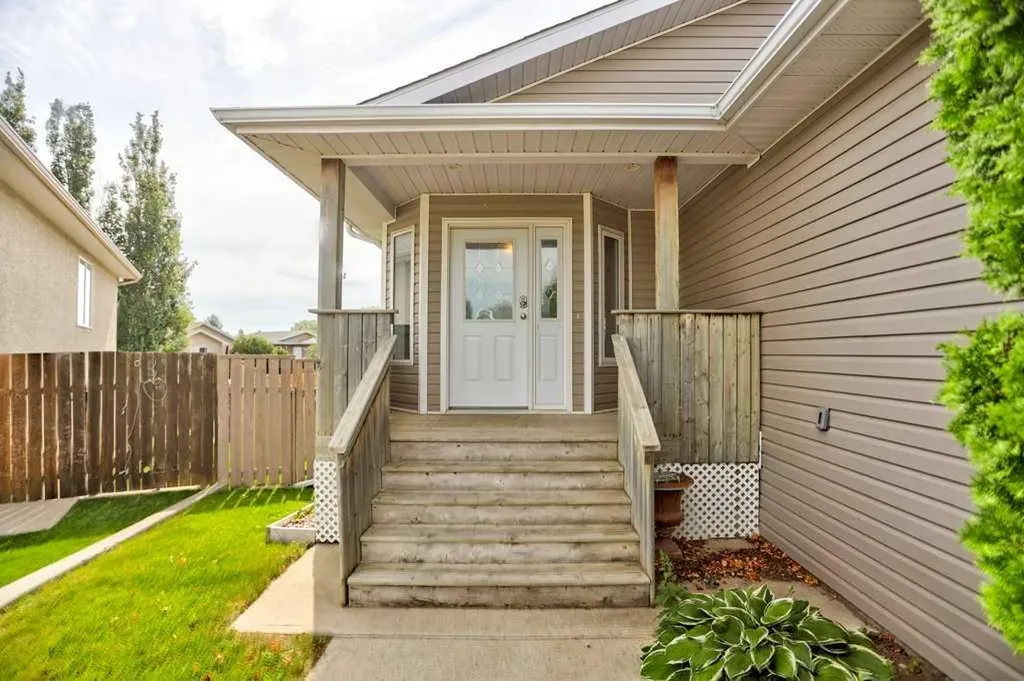 187 Cowichan Court W Lethbridge AB T1K 7T7