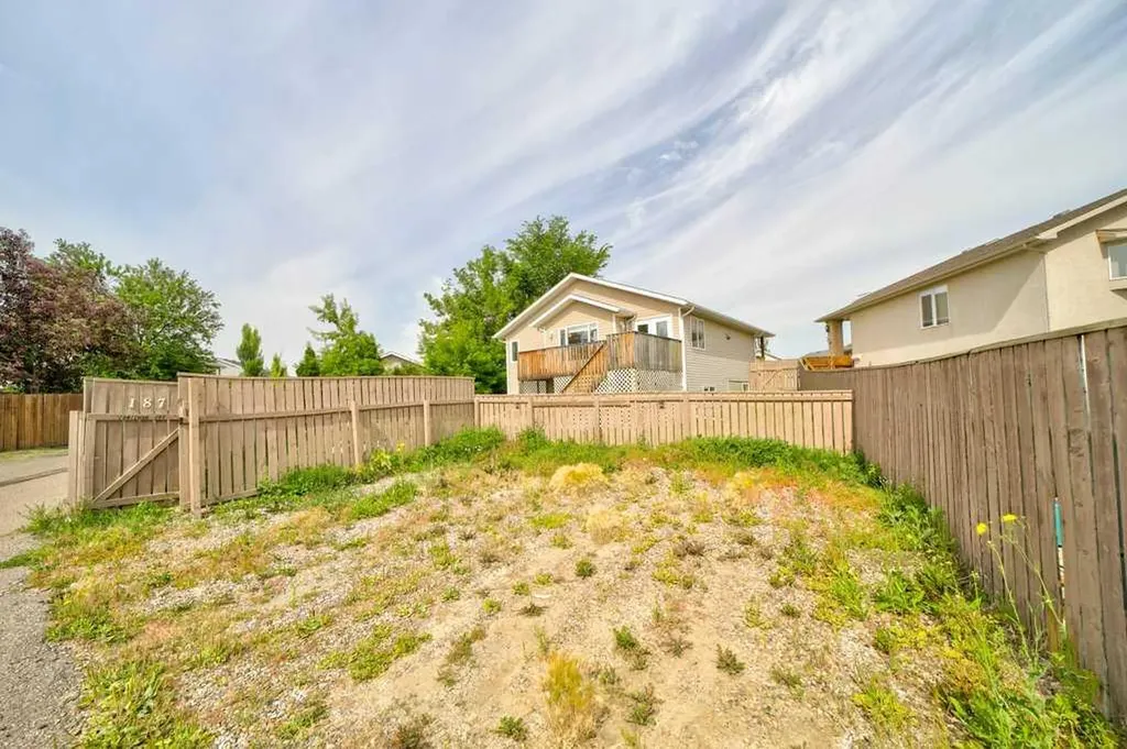 187 Cowichan Court W Lethbridge AB T1K 7T7