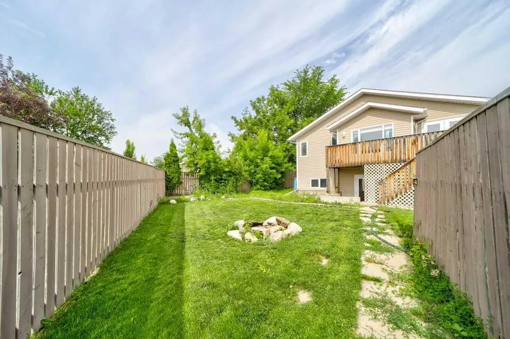 187 Cowichan Court W Lethbridge AB T1K 7T7