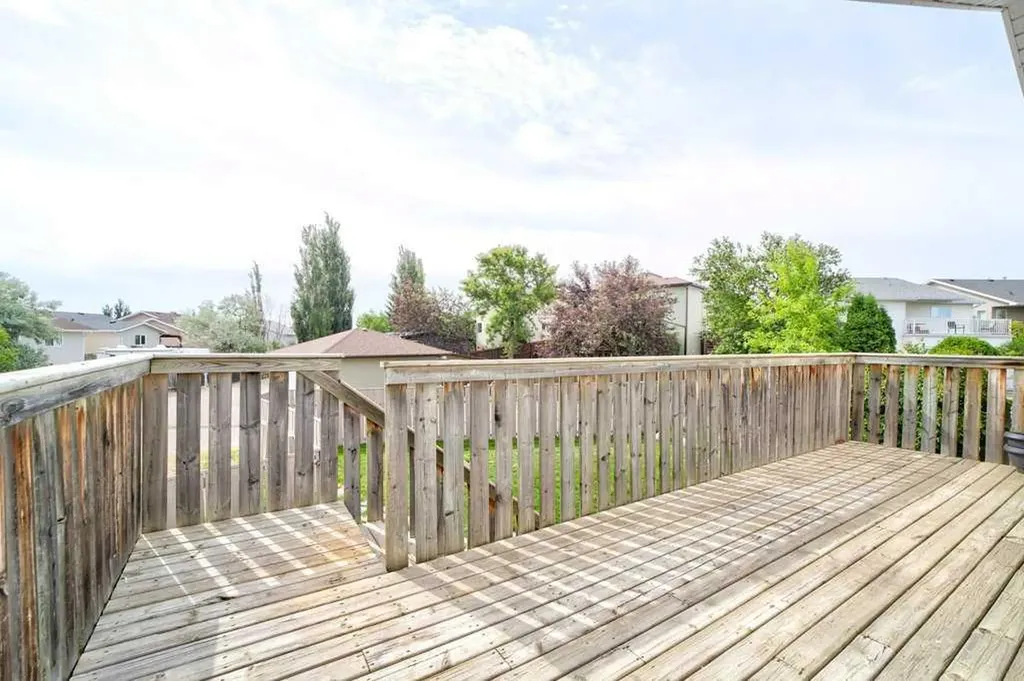 187 Cowichan Court W Lethbridge AB T1K 7T7