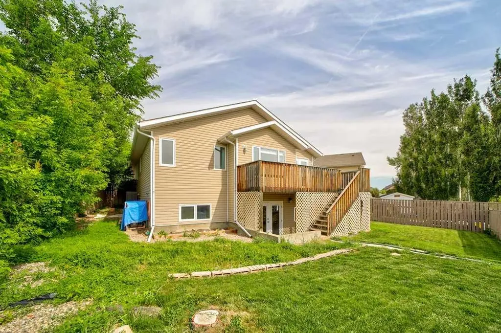 187 Cowichan Court W Lethbridge AB T1K 7T7