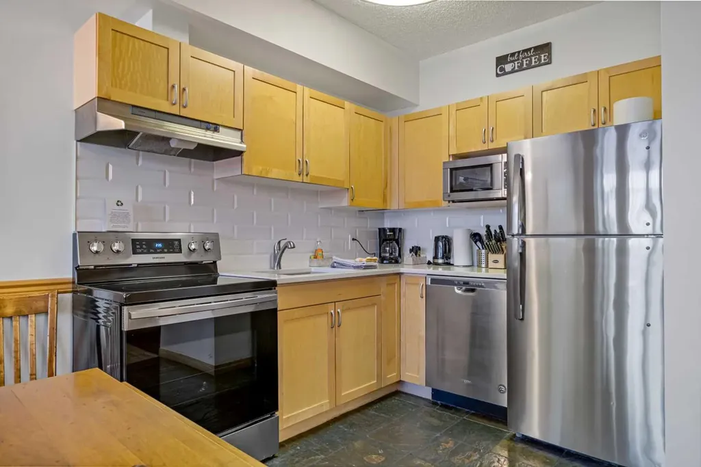 1151 Sidney Street Canmore AB T1W 3G1