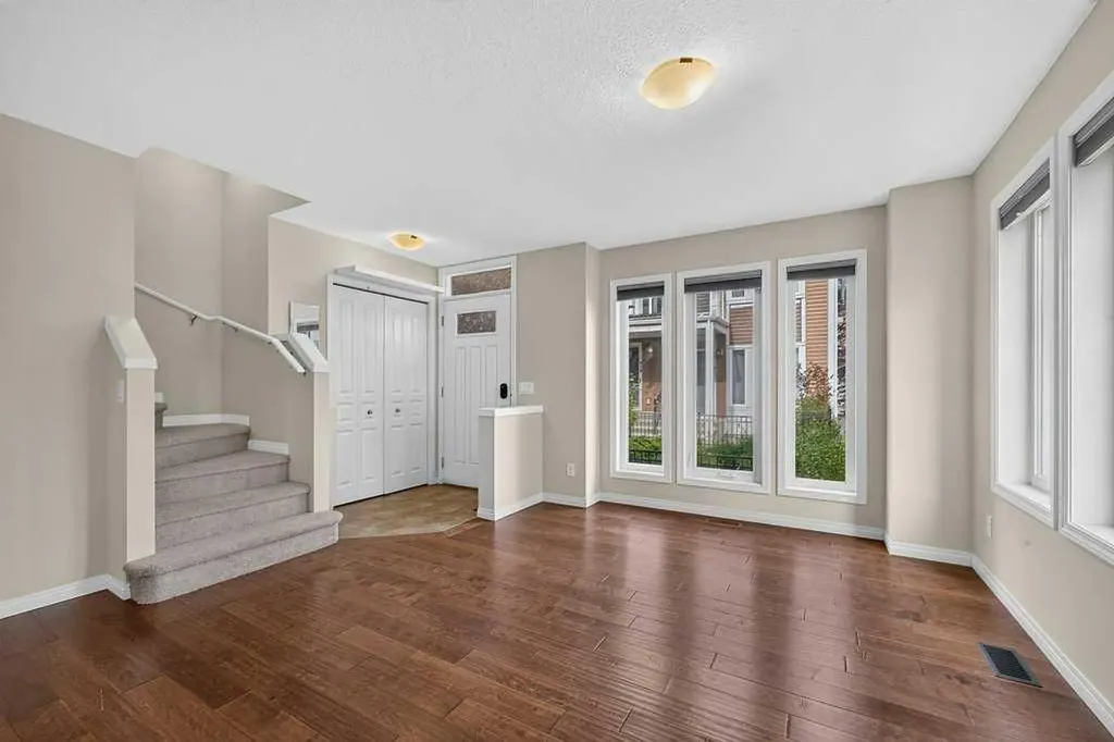721 Auburn Bay Square SE Calgary AB T3M0Y7