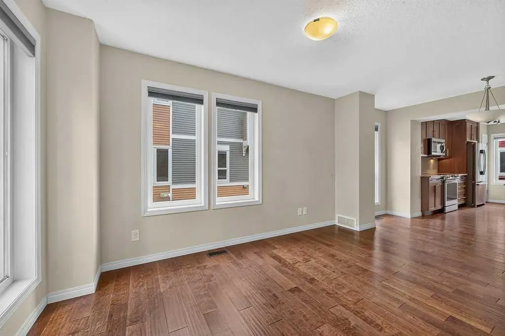 721 Auburn Bay Square SE Calgary AB T3M0Y7