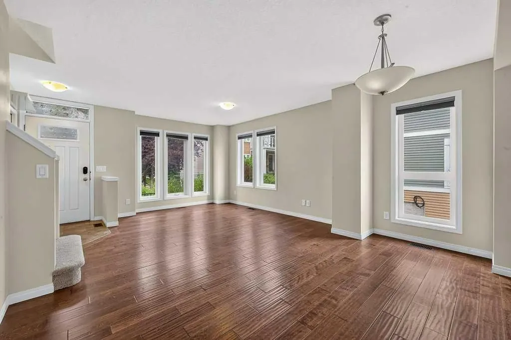 721 Auburn Bay Square SE Calgary AB T3M0Y7