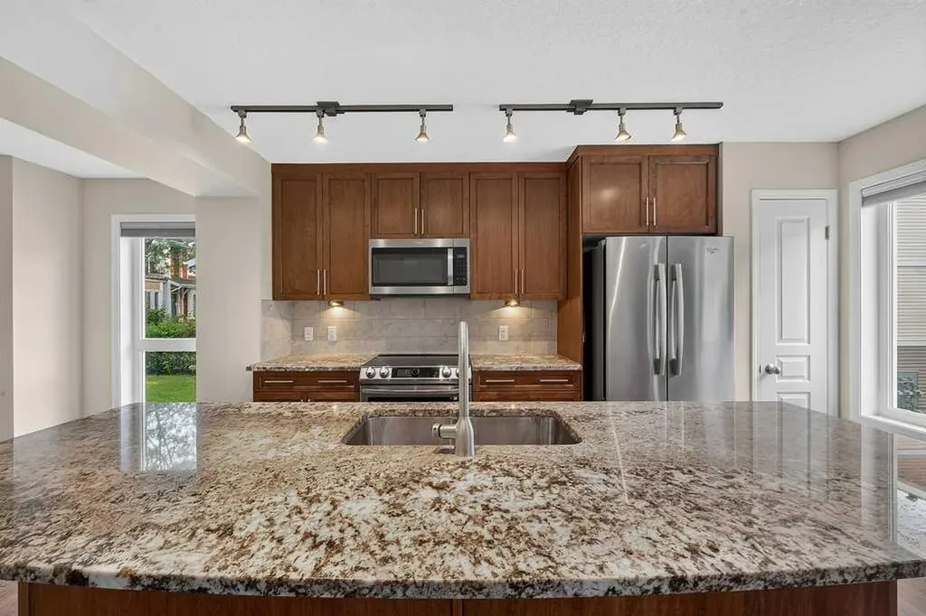 721 Auburn Bay Square SE Calgary AB T3M0Y7