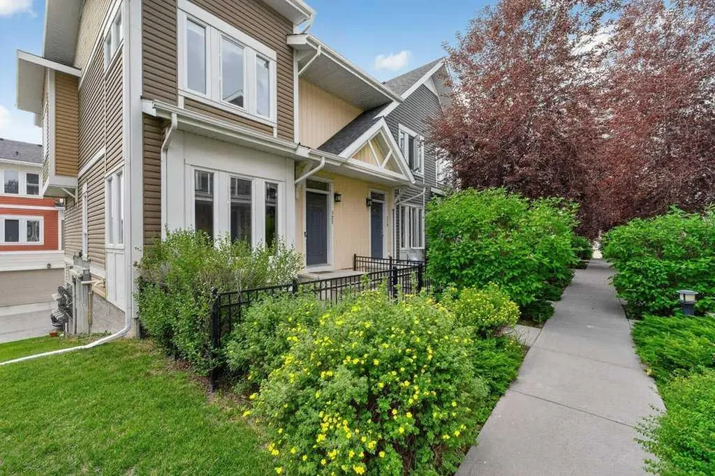 721 Auburn Bay Square SE Calgary AB T3M0Y7