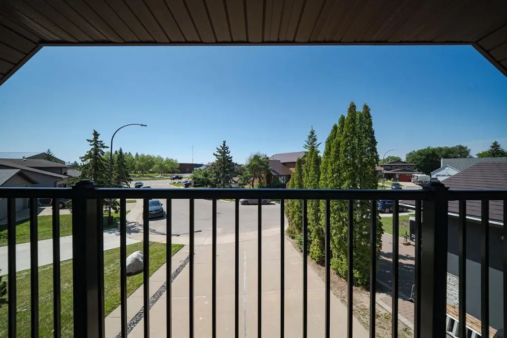 118 Dickins Close Fort Mcmurray AB T9K 1X5