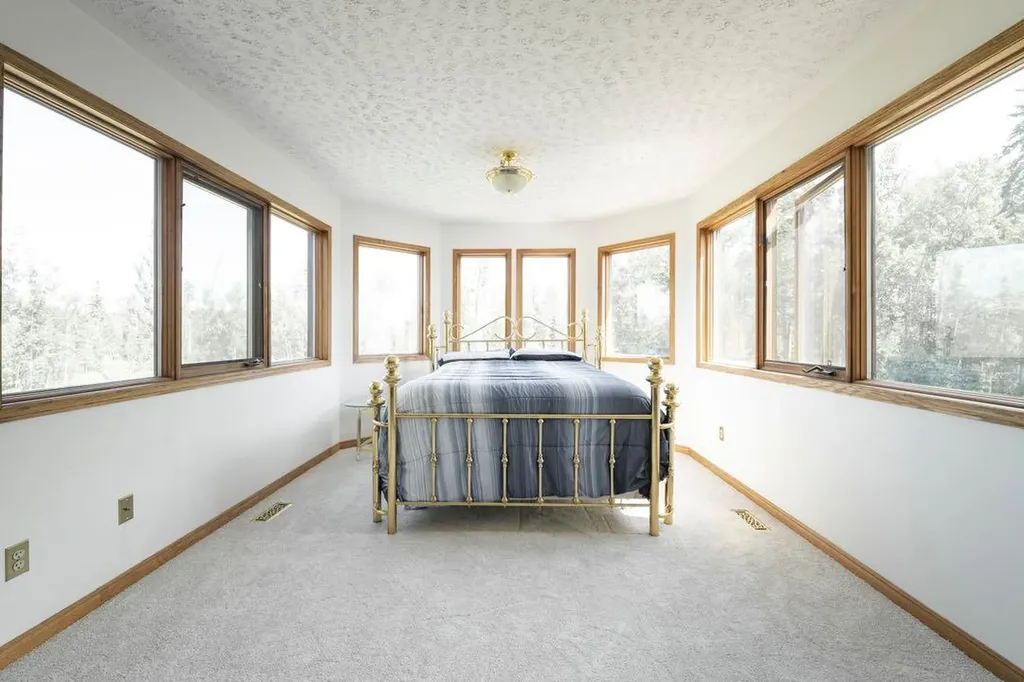 118 Dickins Close Fort Mcmurray AB T9K 1X5