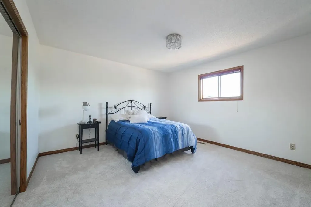 118 Dickins Close Fort Mcmurray AB T9K 1X5