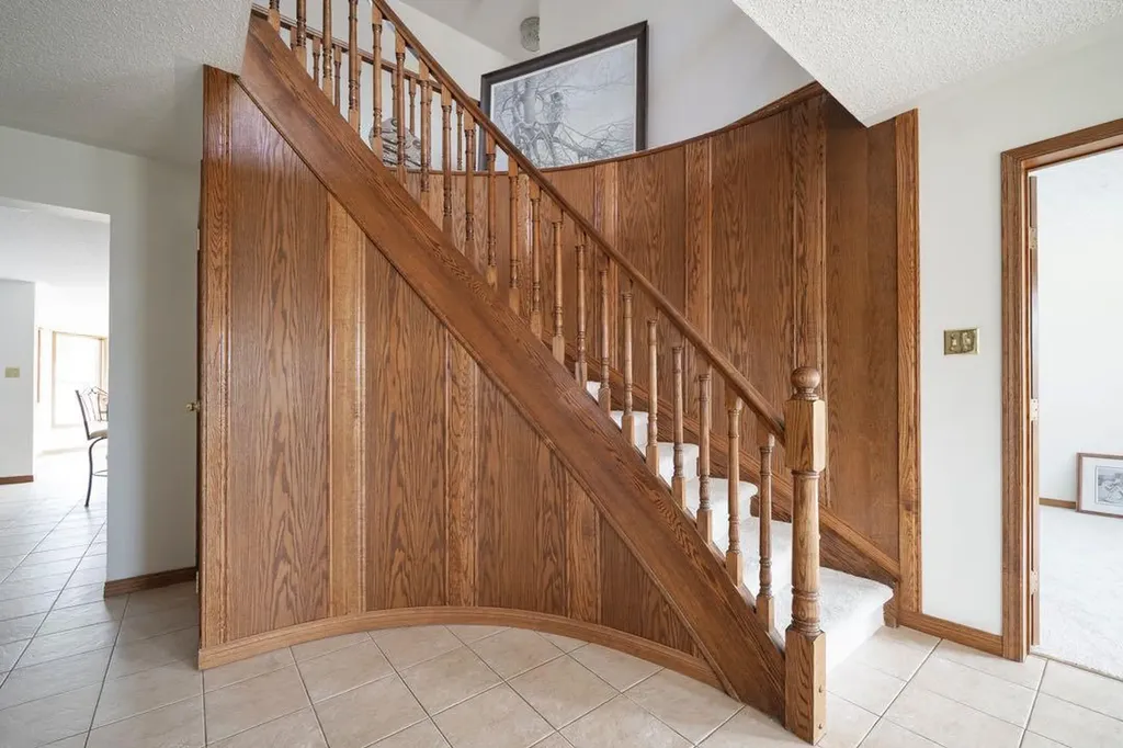 118 Dickins Close Fort Mcmurray AB T9K 1X5
