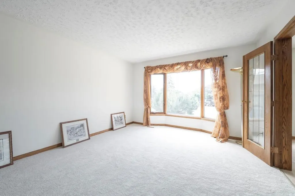 118 Dickins Close Fort Mcmurray AB T9K 1X5
