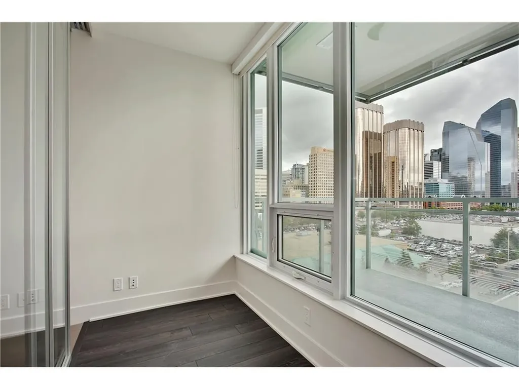 901 10 Avenue SW Calgary AB T2R 0B5