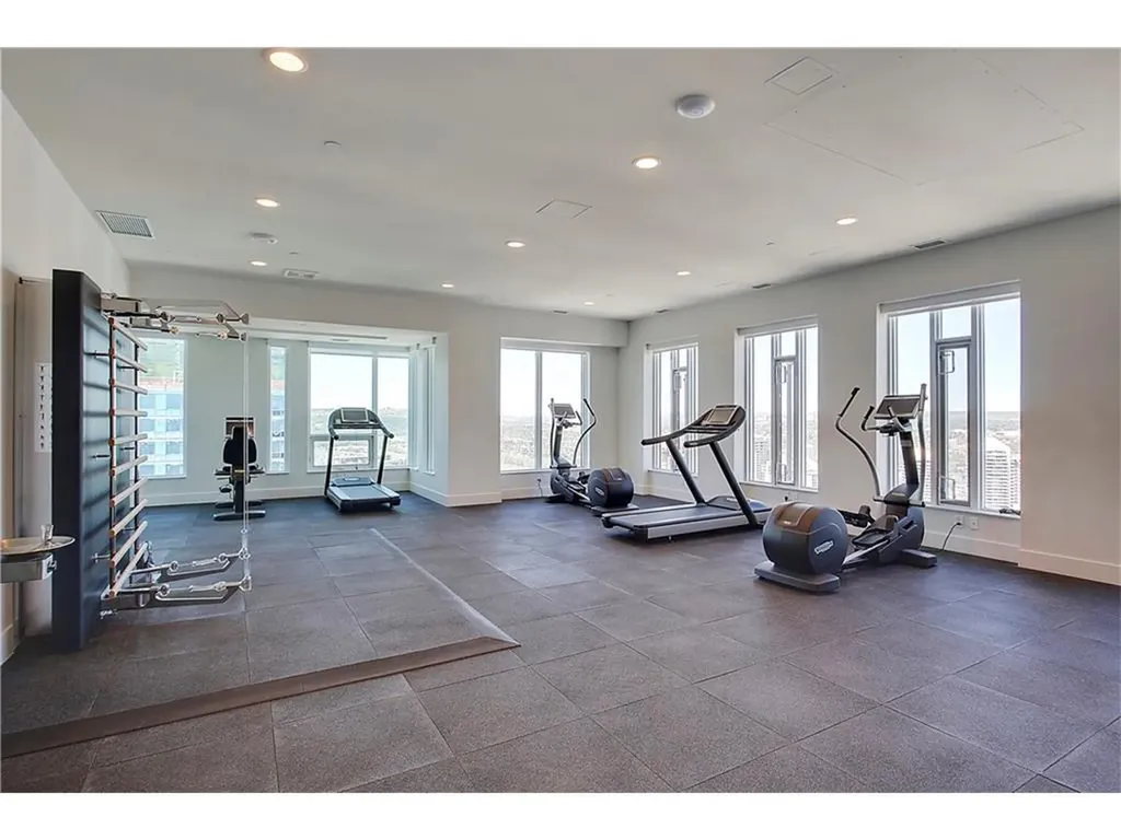 901 10 Avenue SW Calgary AB T2R 0B5