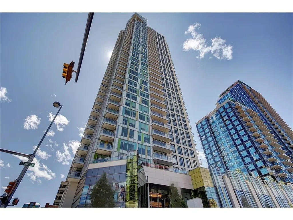 901 10 Avenue SW Calgary AB T2R 0B5