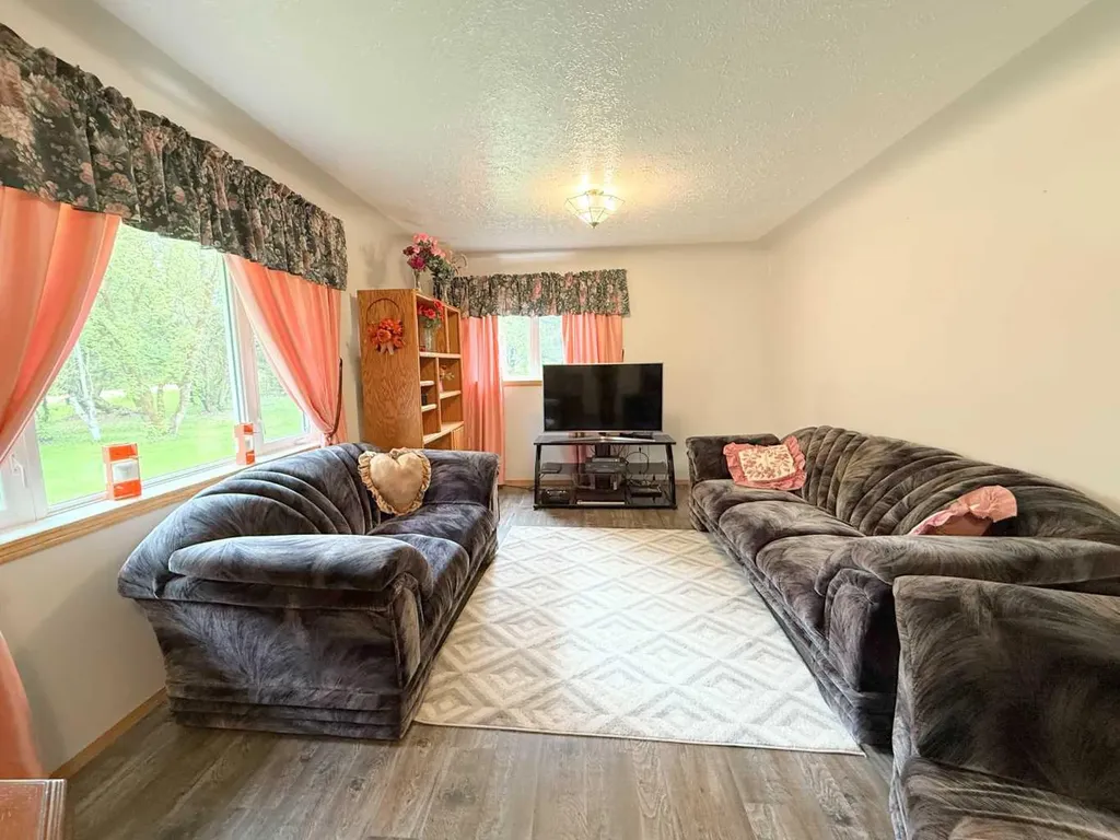 213078 Township Road 690 Rural Athabasca County AB T9S 2B1