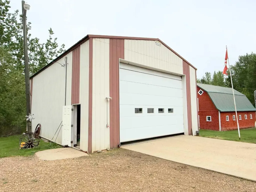 213078 Township Road 690 Rural Athabasca County AB T9S 2B1