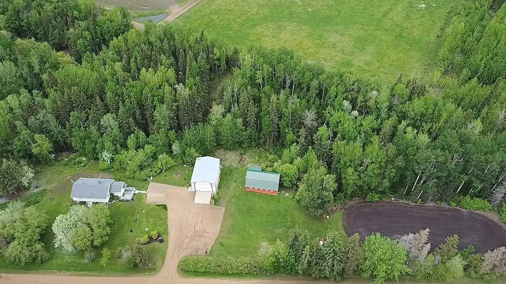 213078 Township Road 690 Rural Athabasca County AB T9S 2B1
